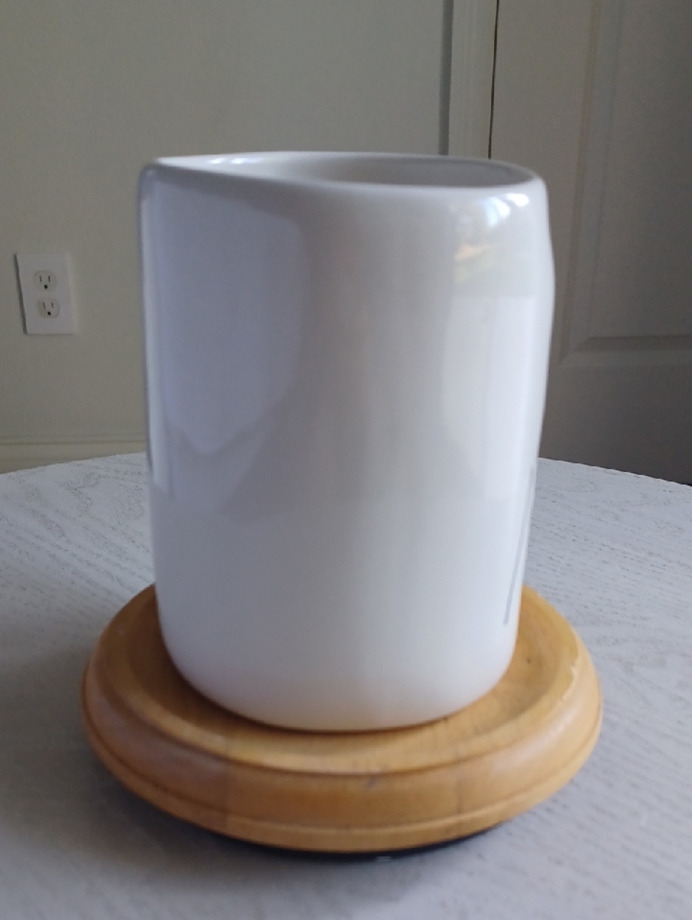 Rae Dunn HOT MAMA Ceramic Mug - Picture 5 of 8